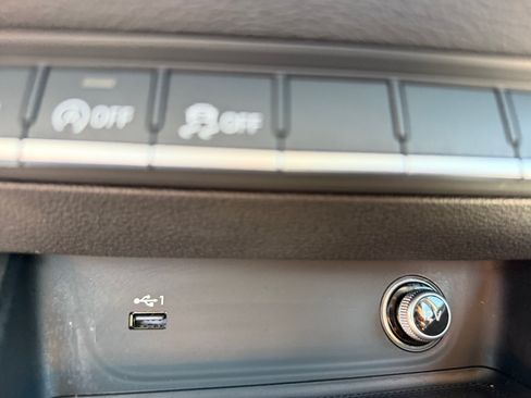 Used 2020 Audi A4 2.0T Premium w/ Convenience Package FWD image 30
