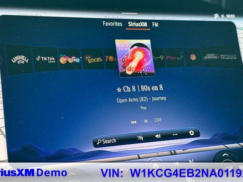 Certified 2022 Mercedes-Benz EQS 580 4MATIC Sedan image 36