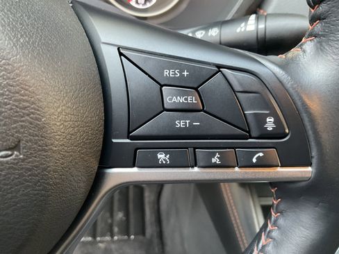 Used 2022 Nissan Sentra SR image 31