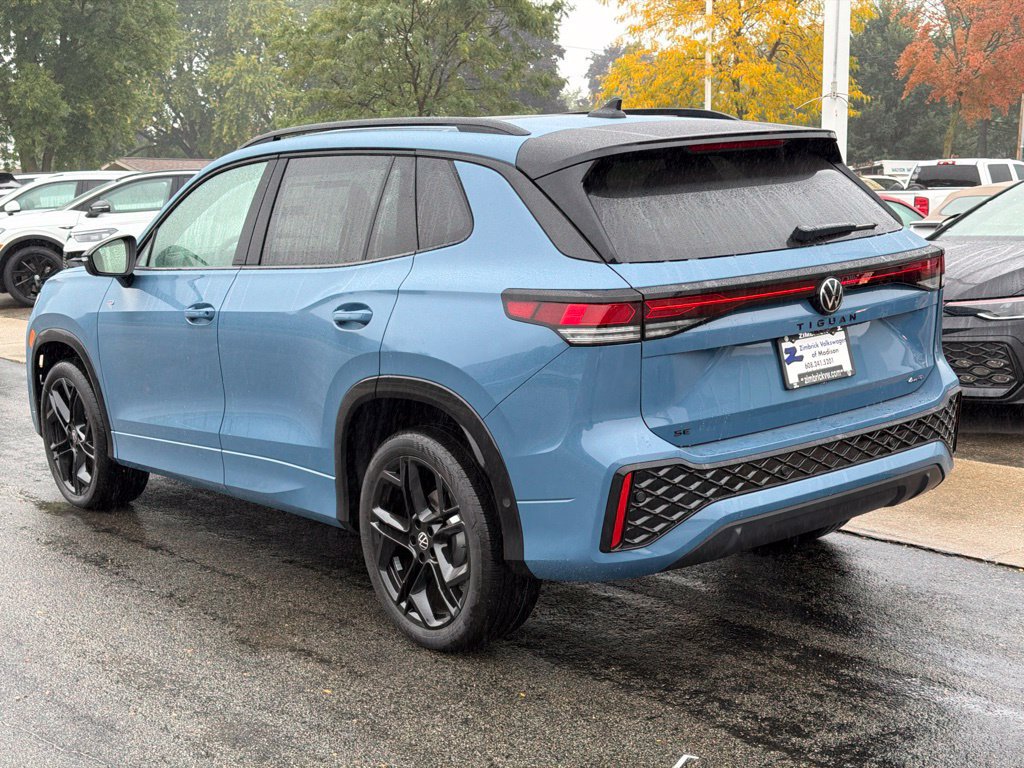 New 2026 Volkswagen Tiguan SE R-Line AWD/4WD image 5