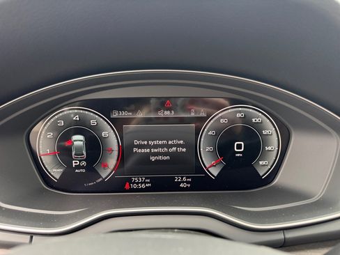 Certified 2025 Audi Q5 2.0T Premium Plus w/ Premium Plus Package image 11