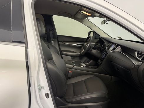 Used 2023 INFINITI QX50 Pure image 26