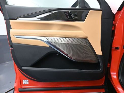 Used 2026 Cadillac Escalade IQ Sport 2 w/ LPO, ONYX Package image 19