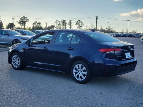 Used 2024 Toyota Corolla LE image 6