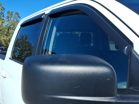 Used 2019 RAM 1500 Classic SLT image 11