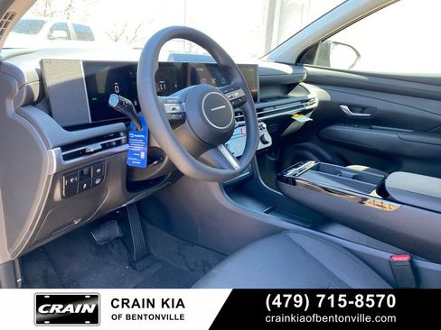 Used 2026 Hyundai Tucson Blue SE w/ Tow & Go Package AWD/4WD image 8
