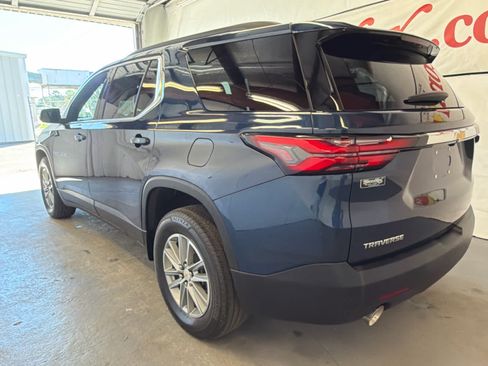 Used 2023 Chevrolet Traverse LT FWD image 10