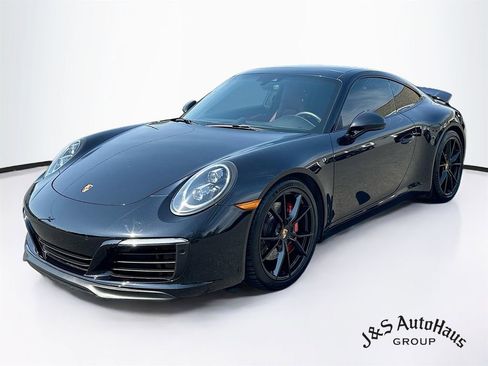 Used 2019 Porsche 911 Carrera S image 3