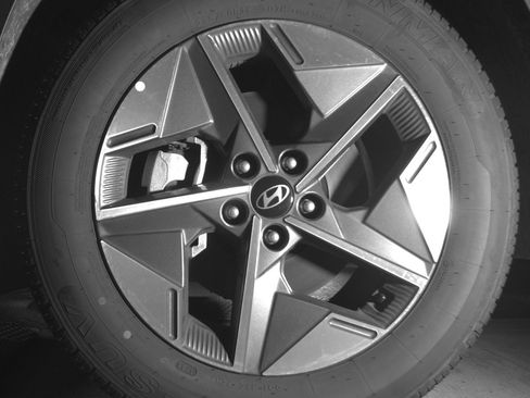 Used 2025 Hyundai Tucson SEL FWD image 12