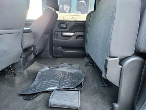 Used 2018 Chevrolet Silverado 1500 LT w/ All Star Edition image 13