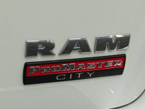 Used 2022 RAM ProMaster City Tradesman FWD image 42