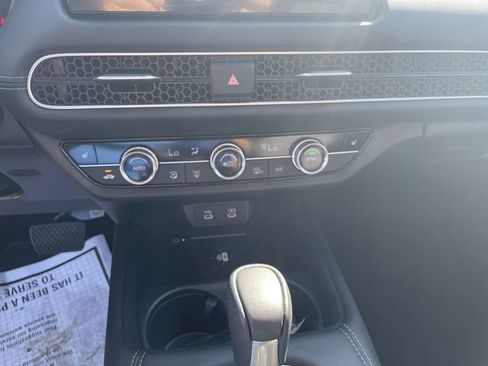 Certified 2026 Honda HR-V EX-L image 17