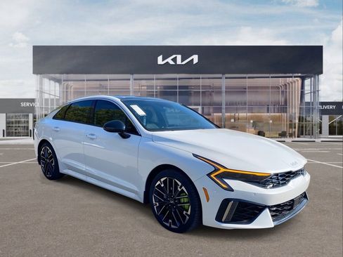 New 2026 Kia K5 GT image 2