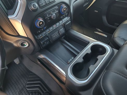 Used 2021 Chevrolet Silverado 1500 LTZ w/ LTZ Premium Package image 25