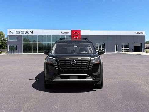 New 2026 Nissan Pathfinder Platinum AWD/4WD image 3