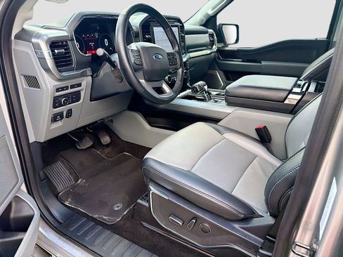 Used 2022 Ford F150 Lariat w/ Equipment Group 502A High AWD/4WD image 25