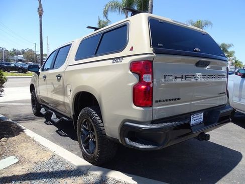 Used 2022 Chevrolet Silverado 1500 Custom Trail Boss AWD/4WD image 2