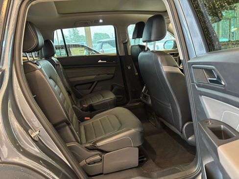 Used 2022 Volkswagen Atlas SEL Premium AWD/4WD image 30