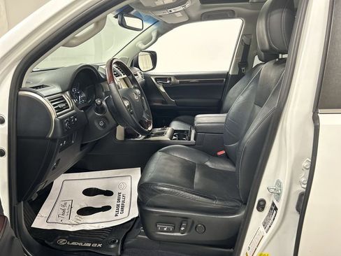 Used 2019 Lexus GX 460 Premium AWD/4WD image 9