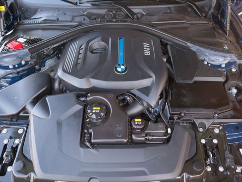 Used 2017 BMW 330e RWD image 9