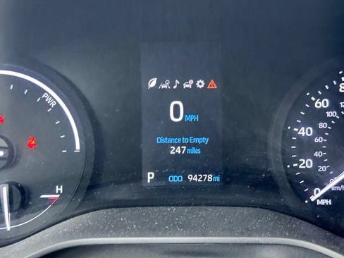 Used 2021 Toyota Sienna LE AWD/4WD image 13