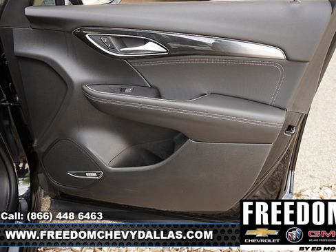 New 2025 Buick Envision Preferred image 36