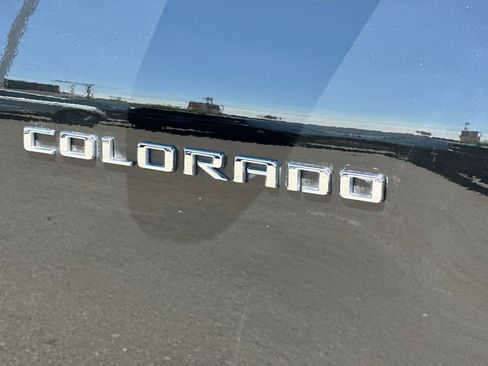 Used 2023 Chevrolet Colorado Trail Boss w/ Technology Package AWD/4WD image 24