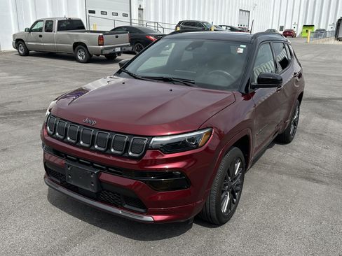 Used 2022 Jeep Compass High Altitude AWD/4WD image 5