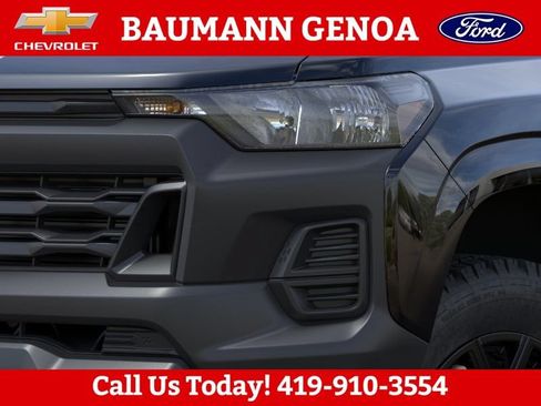 Used 2026 Chevrolet Colorado W/T w/ WT Custom Package AWD/4WD image 10