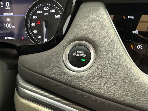 Used 2021 Cadillac XT5 Premium Luxury FWD image 28