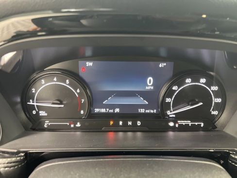 Certified 2022 Lincoln Corsair Standard w/ Equipment Group 101A image 9