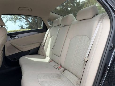 Used 2016 Hyundai Sonata SE image 10