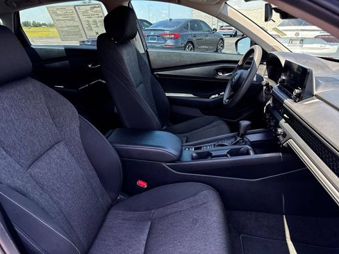 Used 2024 Honda Accord EX image 24