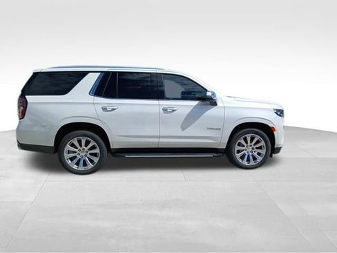 Used 2021 Chevrolet Tahoe Premier w/ Premium Package AWD/4WD image 6