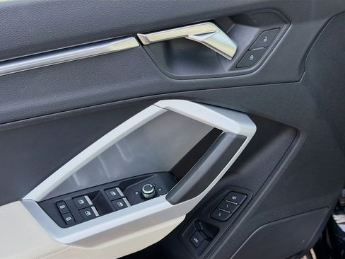 Certified 2024 Audi Q3 2.0T Premium Plus image 23