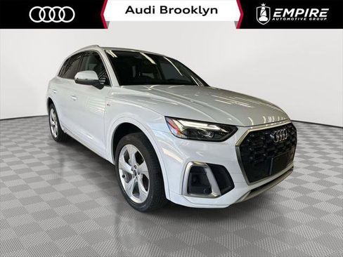 Used 2023 Audi Q5 2.0T Premium Plus w/ Premium Plus Package AWD/4WD image 1
