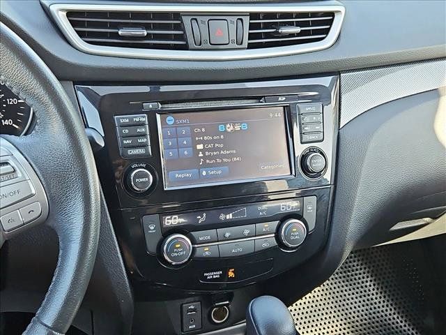 Used 2016 Nissan Rogue SL w/ SL Premium Package AWD/4WD image 15