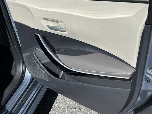 Used 2021 Toyota Corolla XLE image 10