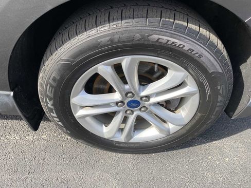 Used 2020 Ford Edge SEL w/ Convenience Package image 41