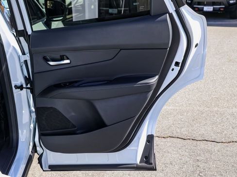 New 2026 Nissan Murano SL image 19