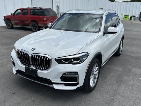 Used 2019 BMW X5 xDrive40i w/ Convenience Package AWD/4WD image 5