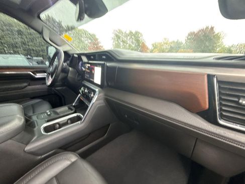 Certified 2024 GMC Sierra 2500 Denali w/ Denali Reserve Package image 36