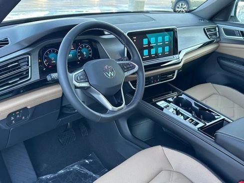 New 2026 Volkswagen Atlas Cross Sport SE image 33