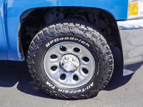 Used 2013 Chevrolet Silverado 1500 LT AWD/4WD image 9