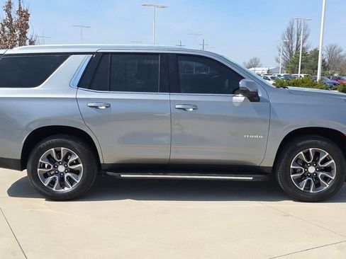 Used 2023 Chevrolet Tahoe LT w/ Luxury Package AWD/4WD image 6