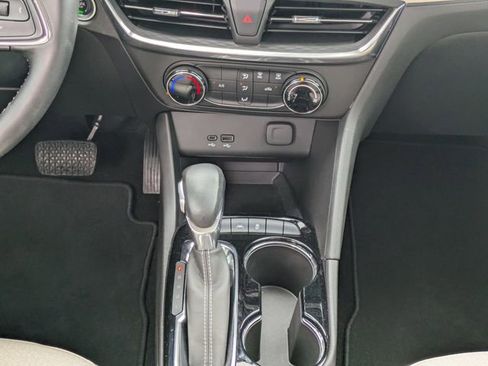 Used 2024 Buick Encore GX Preferred FWD image 20