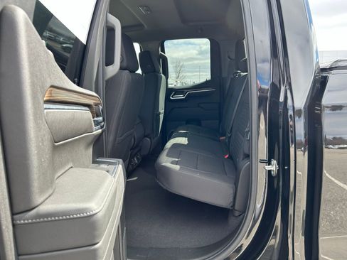 Used 2023 Chevrolet Silverado 1500 RST image 6