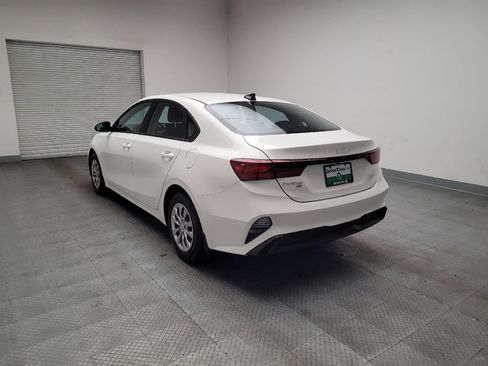 Used 2023 Kia Forte LX FWD image 5