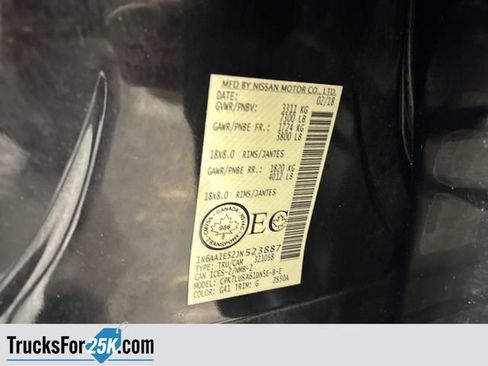 Used 2018 Nissan Titan PRO-4X image 43