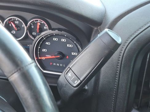 Used 2021 Chevrolet Silverado 1500 LT Trail Boss w/ Convenience Package II image 16